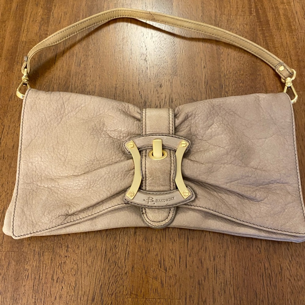 B. Makowsky light tan leather purse / handbag / clutch
